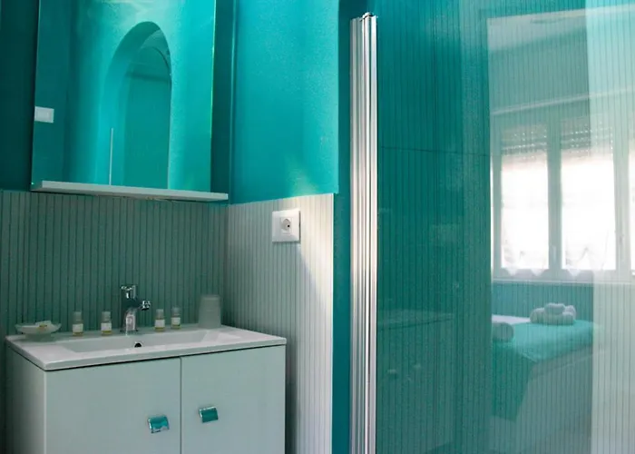 Frühstückspension Libra & 4*